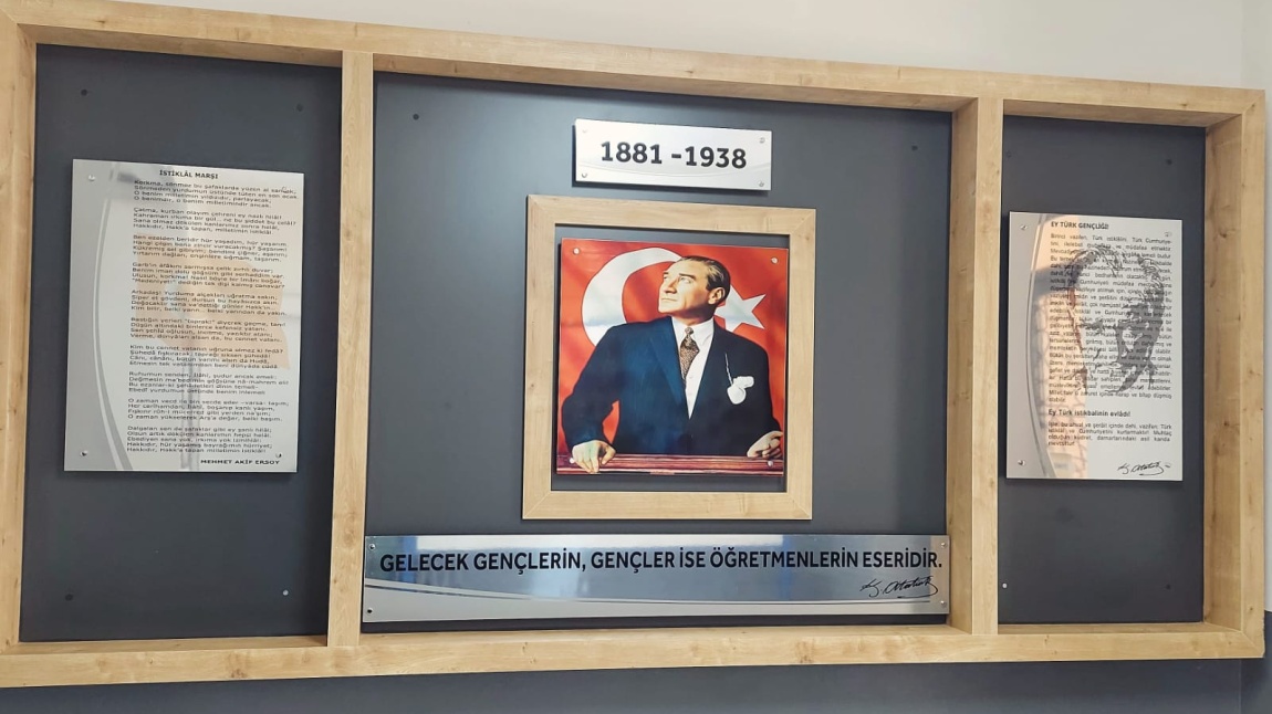 Atatürk Köşemiz Yenilendi.